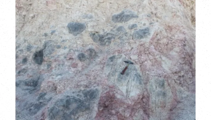 بنتونیت: خواص، کاربردها و قیمت‌ها